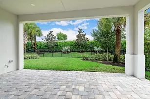 12467 Solana Bay Cir, Palm Beach Gardens, FL 33412 - Photo 35