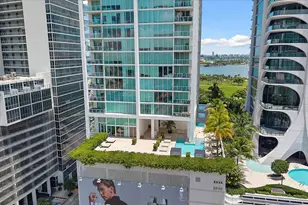 1040 Biscayne Blvd, Miami, FL 33132 - Photo 17