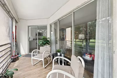 3810 Via Poinciana #202, Lake Worth, FL 33467 - Photo 35