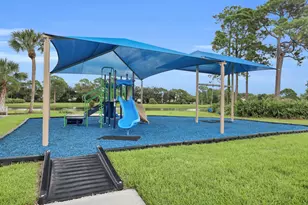 694 SW Lake Charles Cir, Port Saint Lucie, FL 34986 - Photo 43