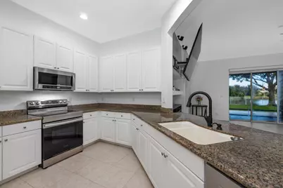 359 NW Sheffield Circle, Port Saint Lucie, FL 34983 - Photo 13