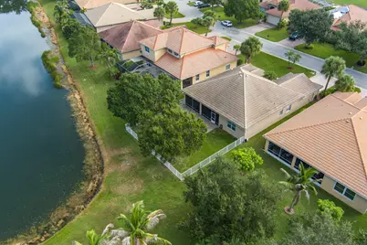 359 NW Sheffield Circle, Port Saint Lucie, FL 34983 - Photo 35