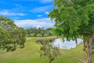 1040 Country Club Dr, Margate, FL 33063 - Photo 33