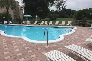 1040 Country Club Dr, Margate, FL 33063 - Photo 25