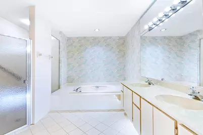 2845 Duquesne Circle, West Palm Beach, FL 33409 - Photo 21