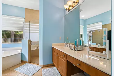 127 Palm Beach Plantation Boulevard, West Palm Beach, FL 33411 - Photo 23