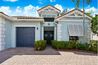 127 Palm Beach Plantation Boulevard, West Palm Beach, FL 33411 - Photo 3