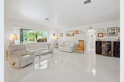 151 SW 8th Avenue, Boca Raton, FL 33486 - Photo 7