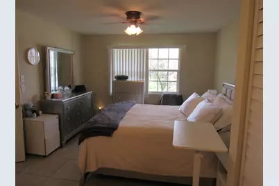 1537 SE Royal Green Circle #202, Port Saint Lucie, FL 34952 - Photo 13