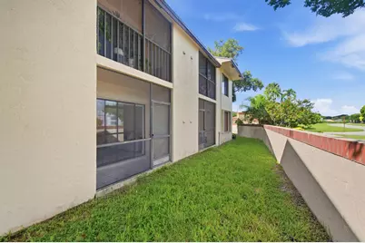 6585 Somerset Drive #102, Boca Raton, FL 33433 - Photo 23
