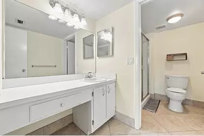 6585 Somerset Drive #102, Boca Raton, FL 33433 - Photo 13