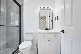 830 NW 19th Terrace, Fort Lauderdale, FL 33311 - Photo 17