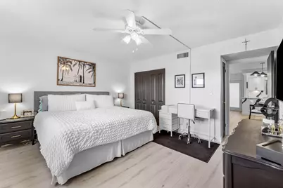 806 SE 7th Street #408, Deerfield Beach, FL 33441 - Photo 11