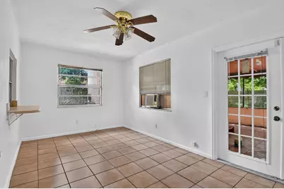 1102 Westchester Drive E, West Palm Beach, FL 33417 - Photo 27