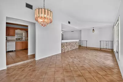 1102 Westchester Drive E, West Palm Beach, FL 33417 - Photo 7