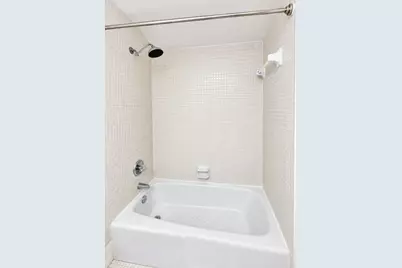 3800 Oaks Clubhouse Drive #Unit 211, Pompano Beach, FL 33069 - Photo 15