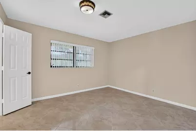 4441 Saint Andrews Drive, Boynton Beach, FL 33436 - Photo 21