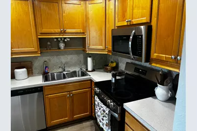 4242 Deste Court #201, Lake Worth, FL 33467 - Photo 5
