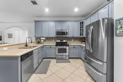 6855 Osage Circle, Greenacres, FL 33413 - Photo 11