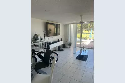 4557 Luxemburg Court, Lake Worth, FL 33467 - Photo 21
