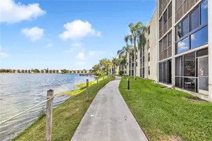118 Lake Emerald Dr, Oakland Park, FL 33309 - Photo 1