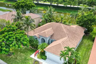 12646 Torbay Dr, Boca Raton, FL 33428 - Photo 5