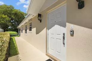 996 SW Balmoral Trce, Stuart, FL 34997 - Photo 9