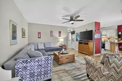 810 Lake Shore Drive #25, Lake Park, FL 33403 - Photo 7