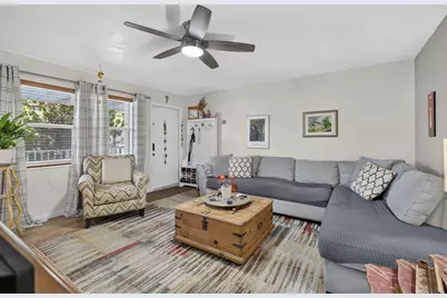 810 Lake Shore Drive #25, Lake Park, FL 33403 - Photo 9