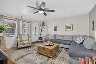810 Lake Shore Dr, Lake Park, FL 33403 - Photo 9