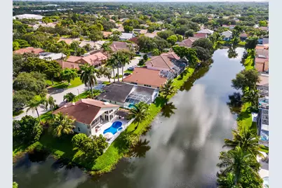 9924 NW 49th Place, Coral Springs, FL 33076 - Photo 63