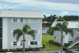 10 Colonial Club Dr, Boynton Beach, FL 33435 - Photo 3