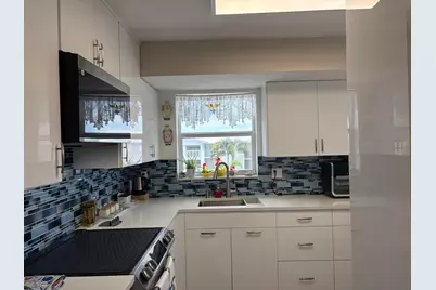 10 Colonial Club Drive #305, Boynton Beach, FL 33435 - Photo 13