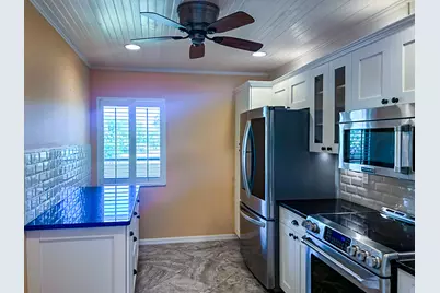 6303 SE Williamsburg Drive #201, Hobe Sound, FL 33455 - Photo 9