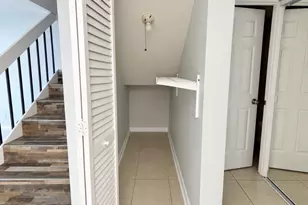 4039 Palm Bay Cir, West Palm Beach, FL 33406 - Photo 15