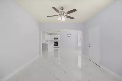 128 SW Peacock Boulevard #15-101, Port Saint Lucie, FL 34986 - Photo 5