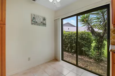 6807 SE Yorktown Drive, Hobe Sound, FL 33455 - Photo 13
