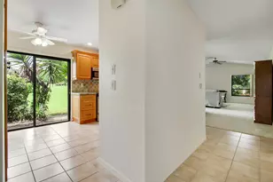6807 SE Yorktown Dr, Hobe Sound, FL 33455 - Photo 7