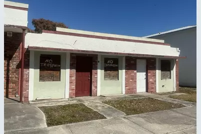 1710 Avenue E, Fort Pierce, FL 34950 - Photo 1