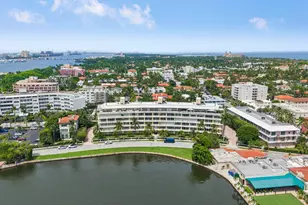 425 Worth Ave, Palm Beach, FL 33480 - Photo 3