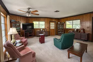 110 SE 3rd Ave, Boynton Beach, FL 33435 - Photo 11