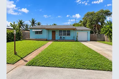 110 SE 3rd Avenue, Boynton Beach, FL 33435 - Photo 1
