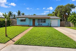 110 SE 3rd Ave, Boynton Beach, FL 33435 - Photo 1