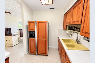 110 SE 3rd Avenue, Boynton Beach, FL 33435 - Photo 7