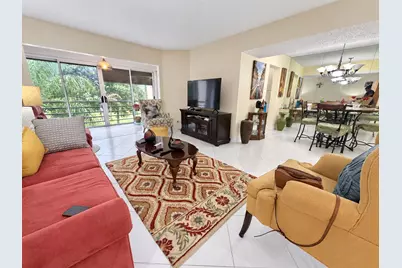 3810 Via Poinciana #303, Greenacres, FL 33467 - Photo 13