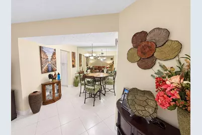 3810 Via Poinciana #303, Greenacres, FL 33467 - Photo 7