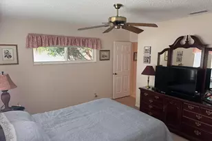 10548 Greentrail Dr S, Boynton Beach, FL 33436 - Photo 21