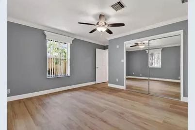 1615 Shirley Court, Lantana, FL 33462 - Photo 7