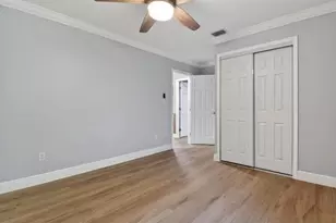 1615 Shirley Ct, Lantana, FL 33462 - Photo 11