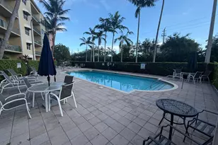 1640 Presidential Way, West Palm Beach, FL 33401 - Photo 13